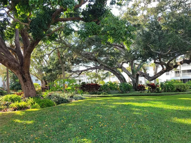 $125,000 | 2009 Canal Drive, Unit N4, Bradenton, FL 34207