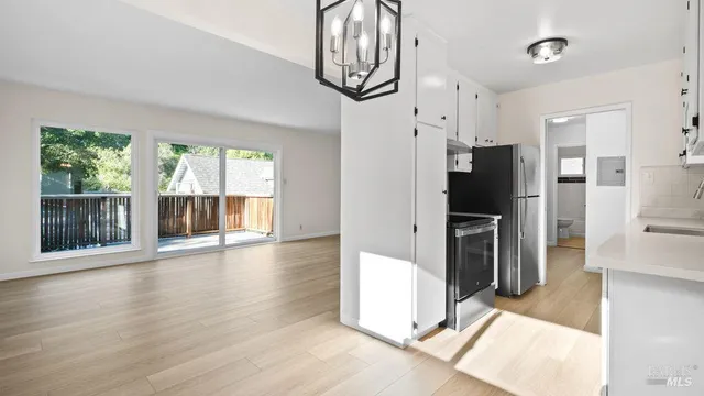 $3,450 | 40 Magnolia Avenue, Unit 2, San Anselmo, CA 94960