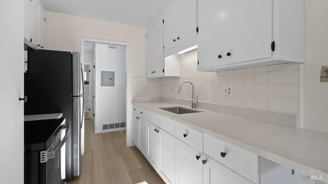 $3,450 | 40 Magnolia Avenue, Unit 2, San Anselmo, CA 94960