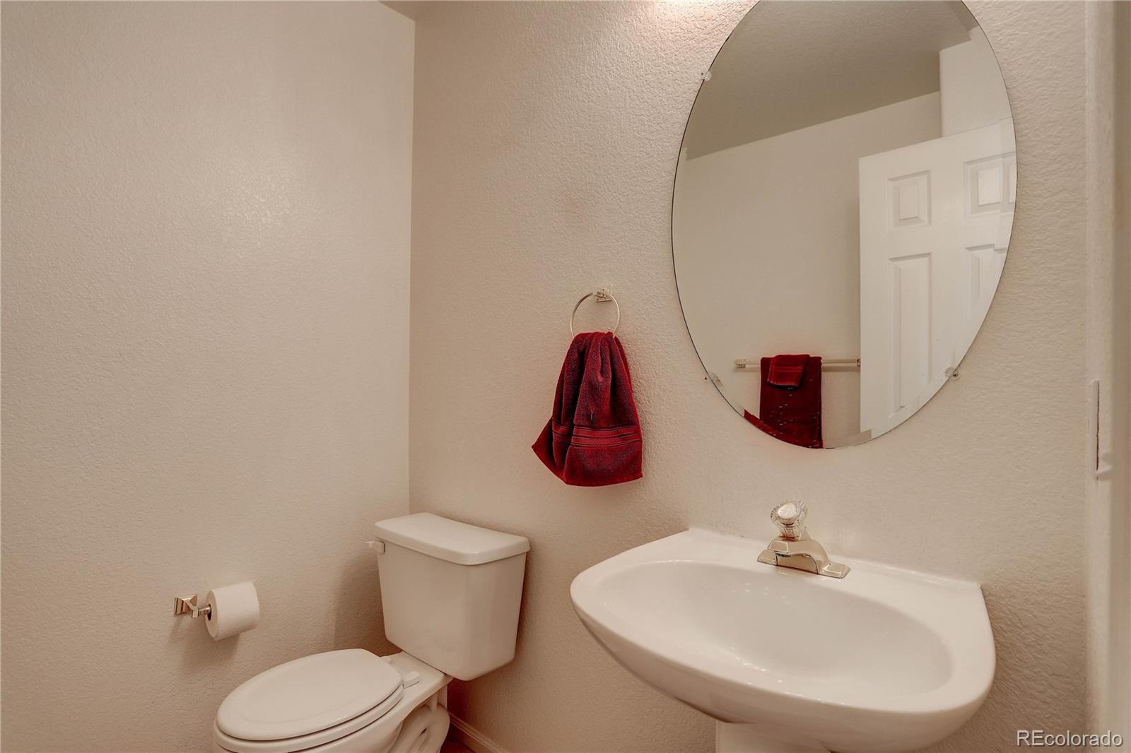 6918 Edgewood Court Highlands Ranch, CO 80130 - Photo 20 of 40 Gallery Image 20