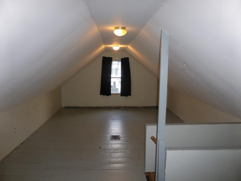 79 North Pownal Road Pownal, VT 05260 - Photo 21 of 35