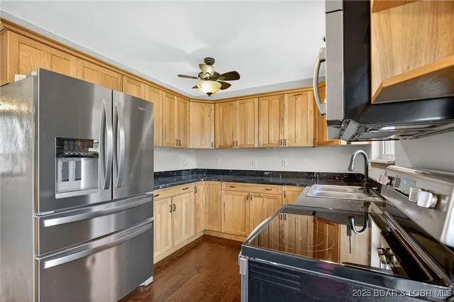 $365,000 | 557 Ball Park Road, Camdenton, MO 65020