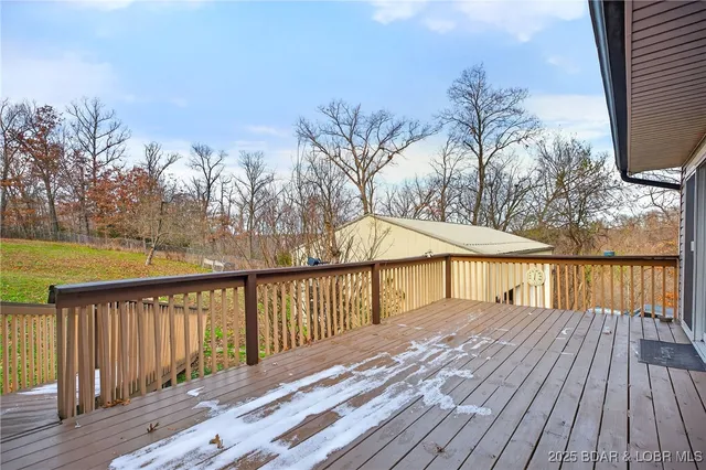 $365,000 | 557 Ball Park Road, Camdenton, MO 65020