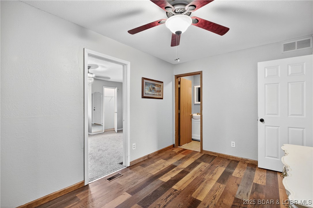 557 Ball Park Road Camdenton, MO 65020 - Photo 24 of 52 Primary suite w/ bonus room