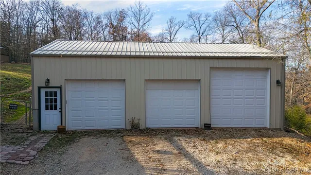 $365,000 | 557 Ball Park Road, Camdenton, MO 65020