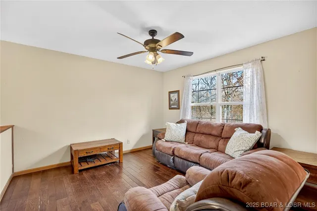 $365,000 | 557 Ball Park Road, Camdenton, MO 65020