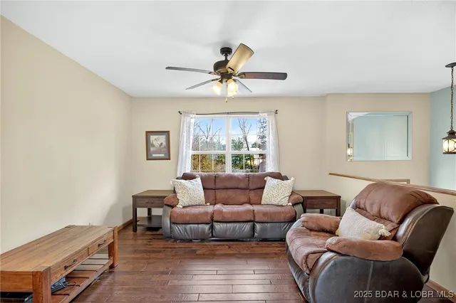 $365,000 | 557 Ball Park Road, Camdenton, MO 65020