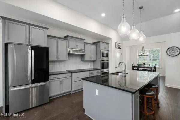 $450,000 | 4432 John Wood Lane, Olive Branch, MS 38654