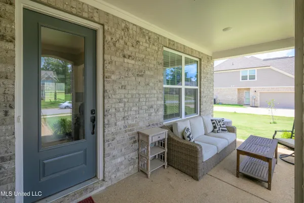 $450,000 | 4432 John Wood Lane, Olive Branch, MS 38654