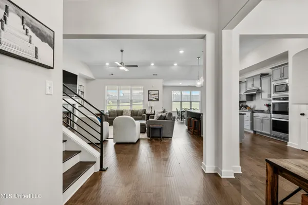 $450,000 | 4432 John Wood Lane, Olive Branch, MS 38654