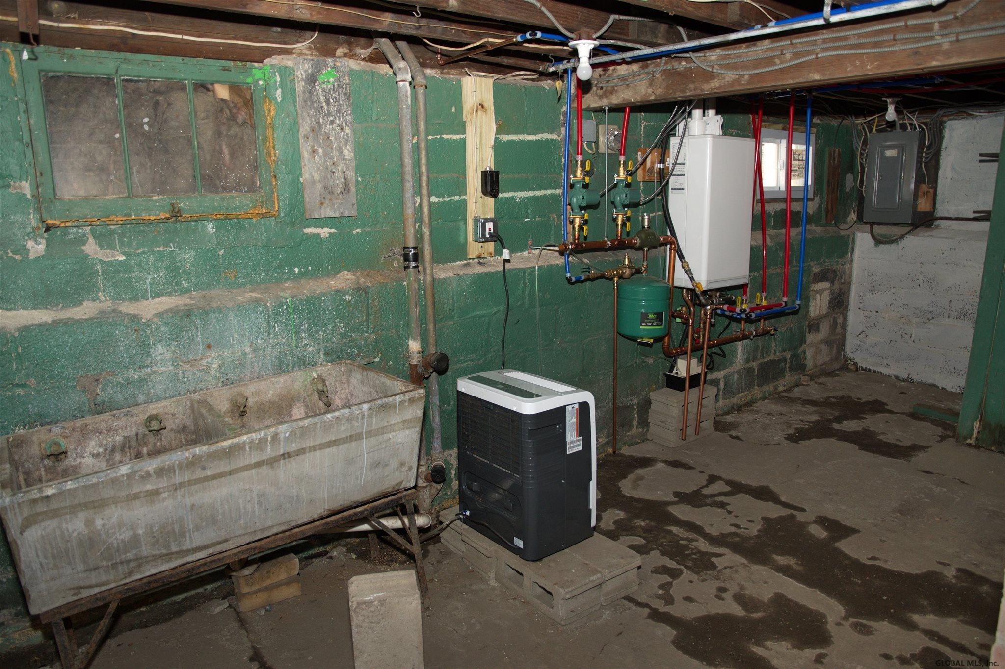 65 Academy Road Albany, NY 12208 - Photo 27 of 29 Photo 27