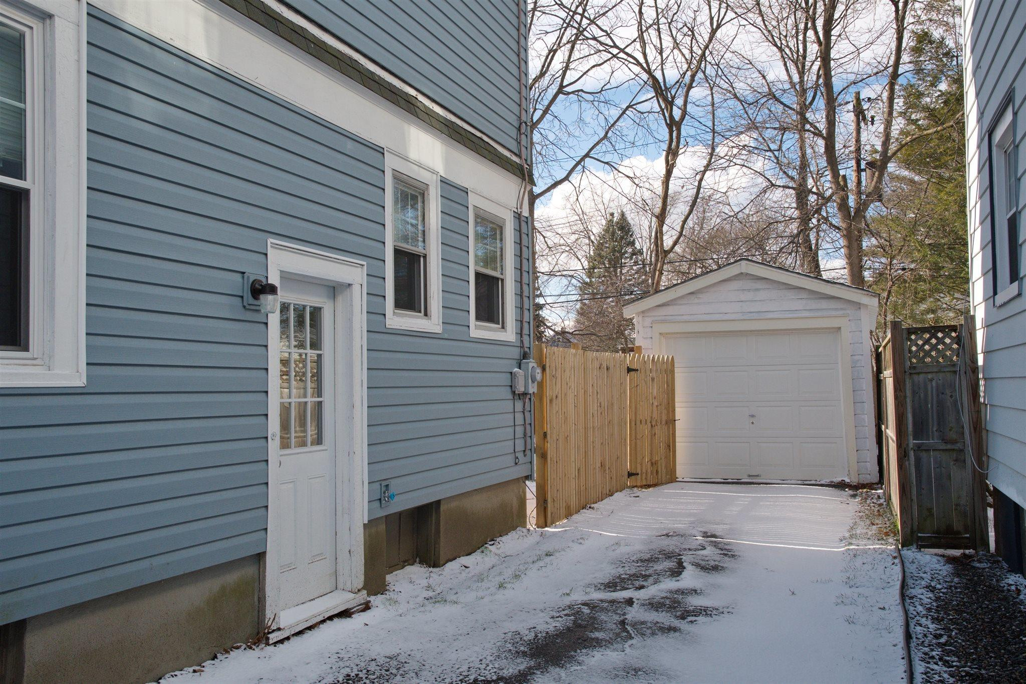 65 Academy Road Albany, NY 12208 - Photo 3 of 29 Photo 3