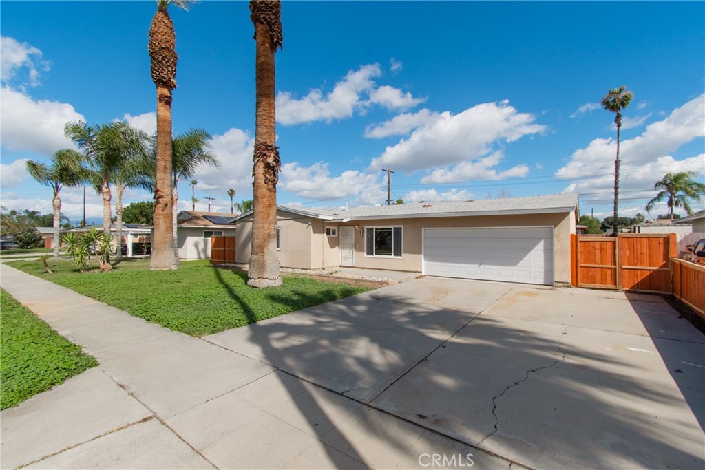 4127 Goodman Street Riverside, CA 92503 - Photo 18 of 19