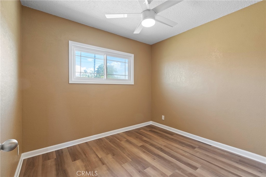 4127 Goodman Street Riverside, CA 92503 - Photo 9 of 19