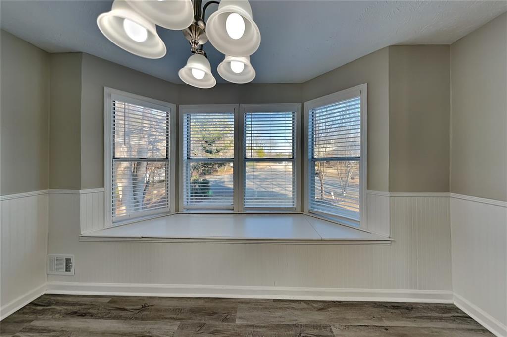 4440 Coventry Court Roswell, GA 30075 - Photo 11 of 38
