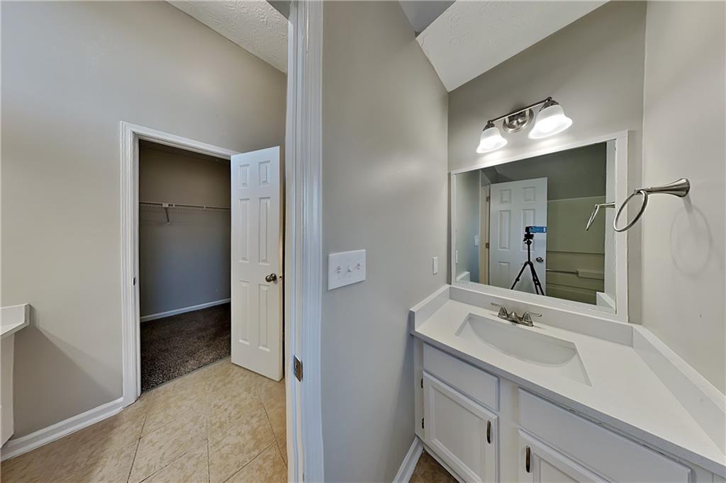 4440 Coventry Court Roswell, GA 30075 - Photo 33 of 38