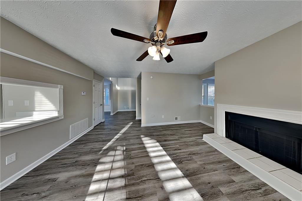 4440 Coventry Court Roswell, GA 30075 - Photo 5 of 38