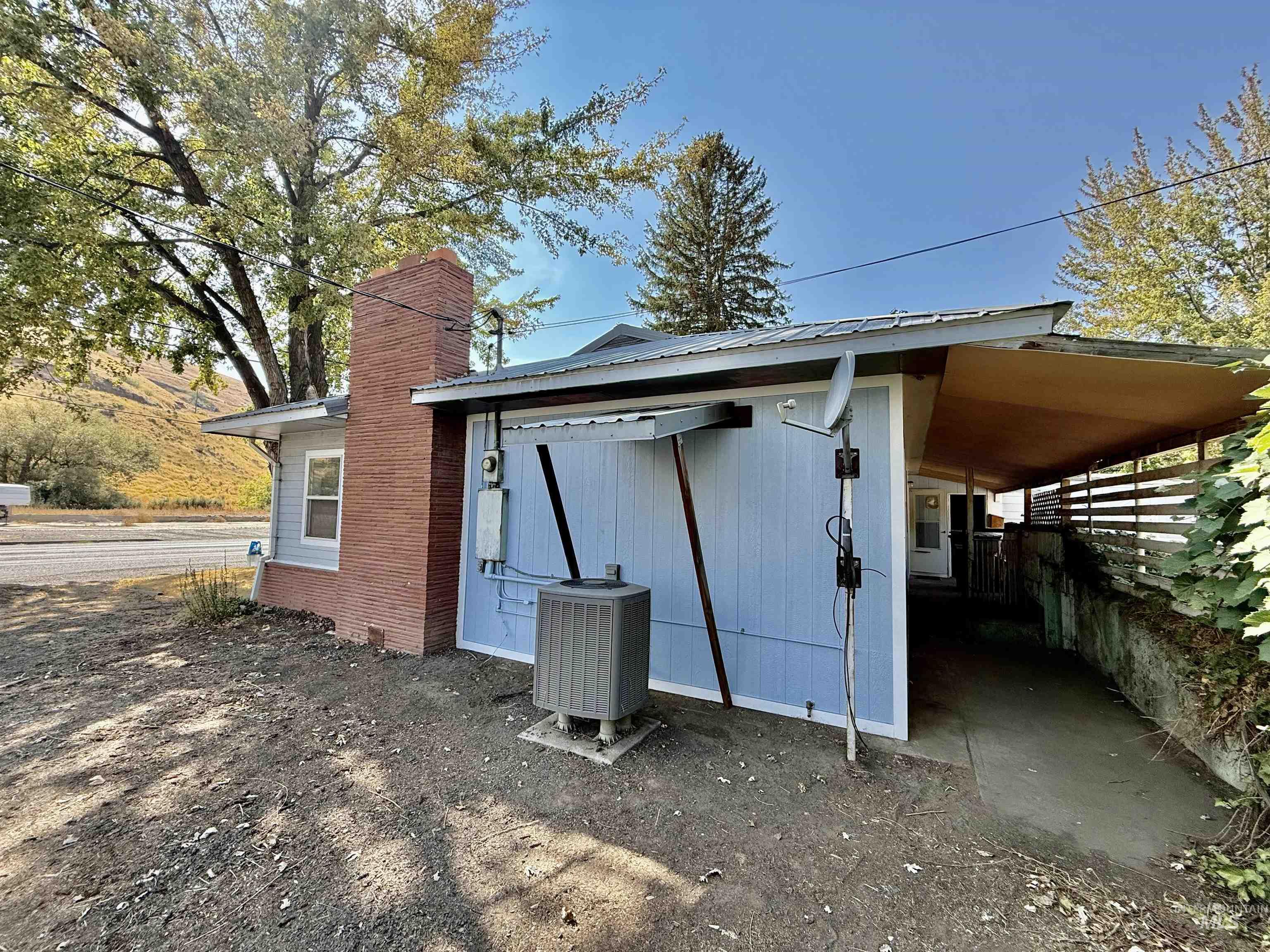 2395 Villard Street Pomeroy, WA 99347 - Photo 25 of 50 View of outbuilding