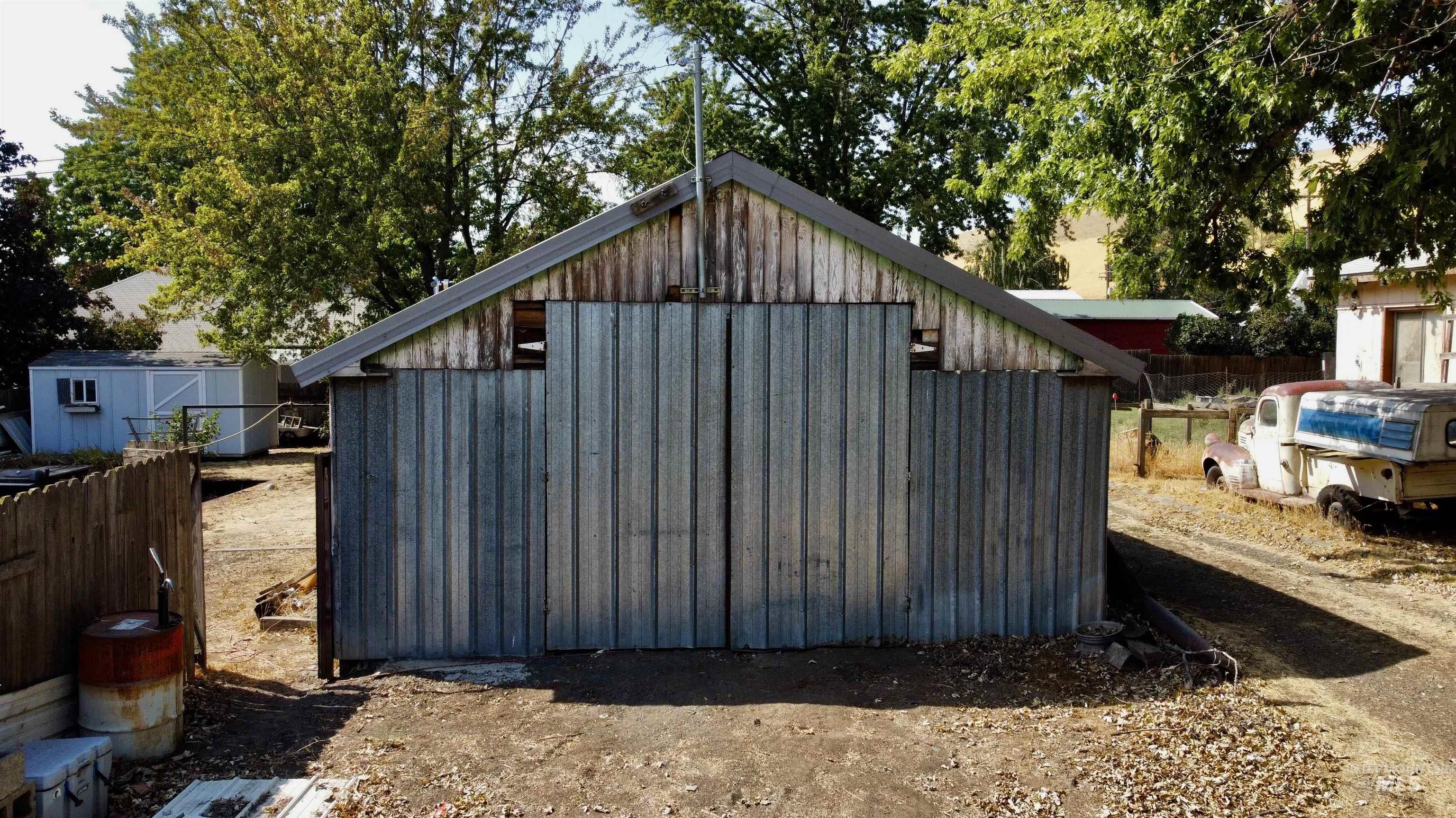2395 Villard Street Pomeroy, WA 99347 - Photo 5 of 50 View of shed