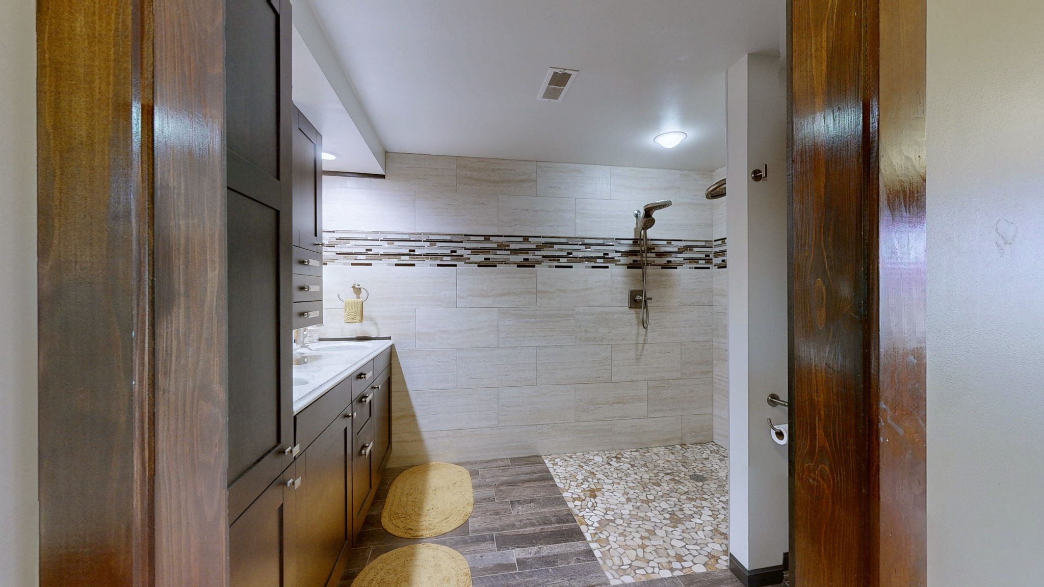 205 Lewis Lane Clinton, KY 42031 - Photo 15 of 86 a bathroom with a glass shower door