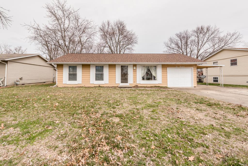 214 George Street Brighton, IL 62012 - Photo 1 of 28 Gallery Image 1