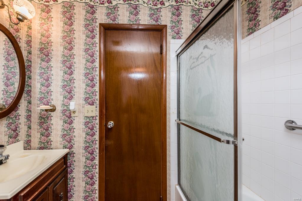 214 George Street Brighton, IL 62012 - Photo 11 of 28 Gallery Image 11