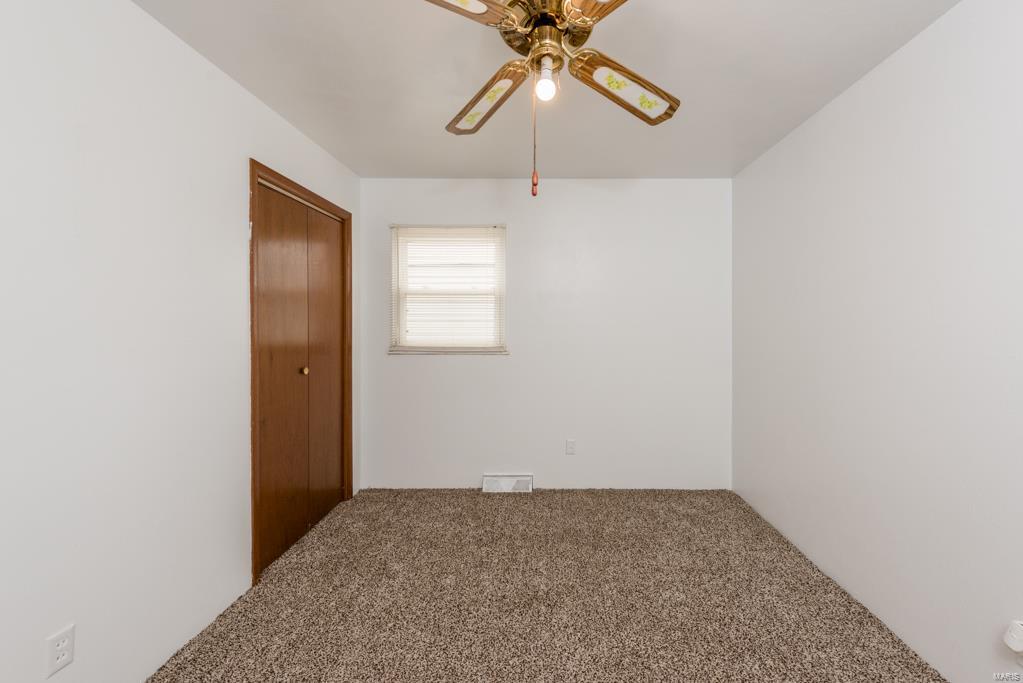 214 George Street Brighton, IL 62012 - Photo 17 of 28 Gallery Image 17