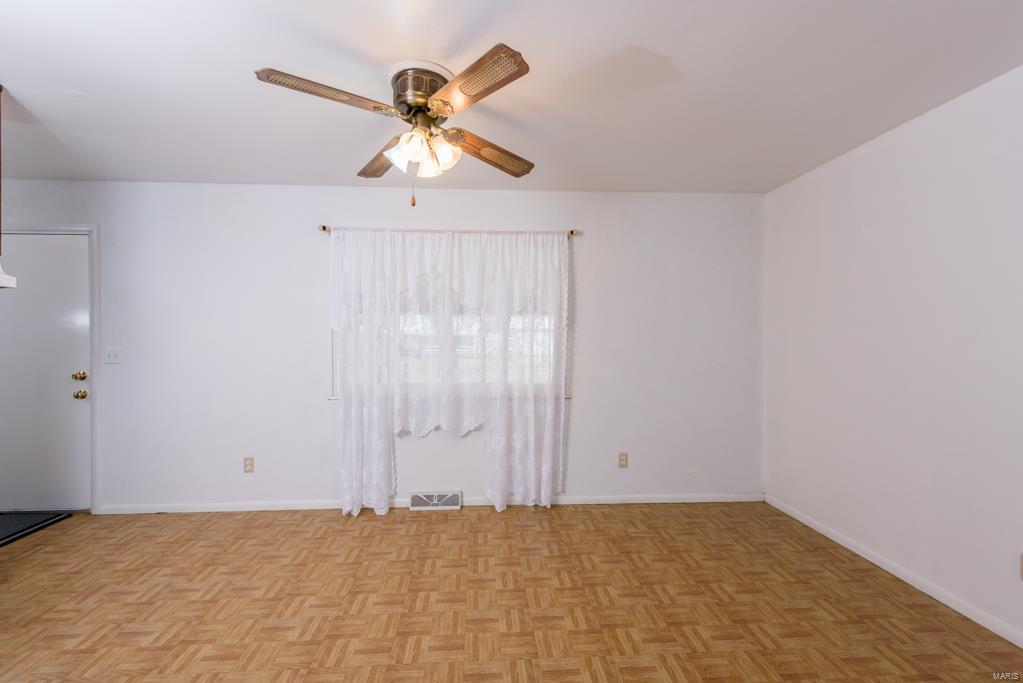214 George Street Brighton, IL 62012 - Photo 9 of 28 Gallery Image 9