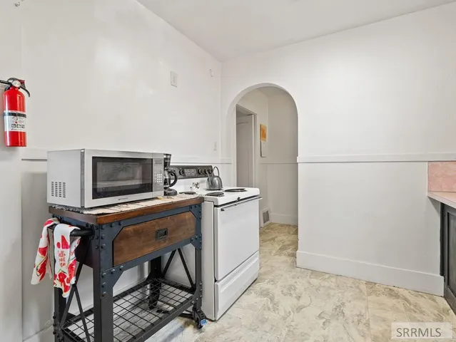 $280,000 | 635 South 4th Avenue, Pocatello, ID 83201