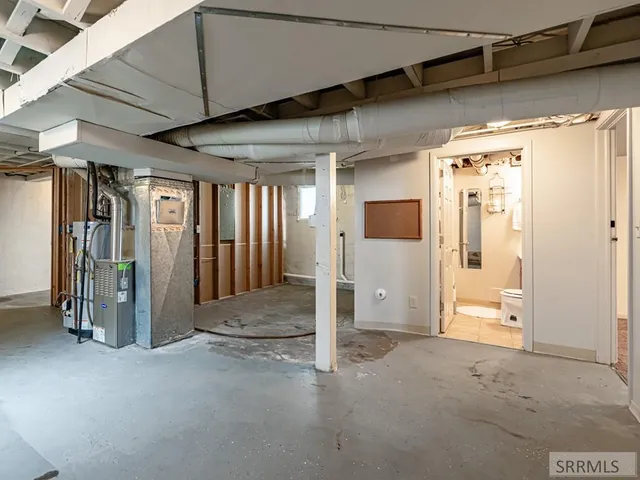 $280,000 | 635 South 4th Avenue, Pocatello, ID 83201