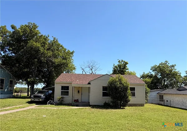 $130,000 | 1504 East Avenue B, Temple, TX 76501