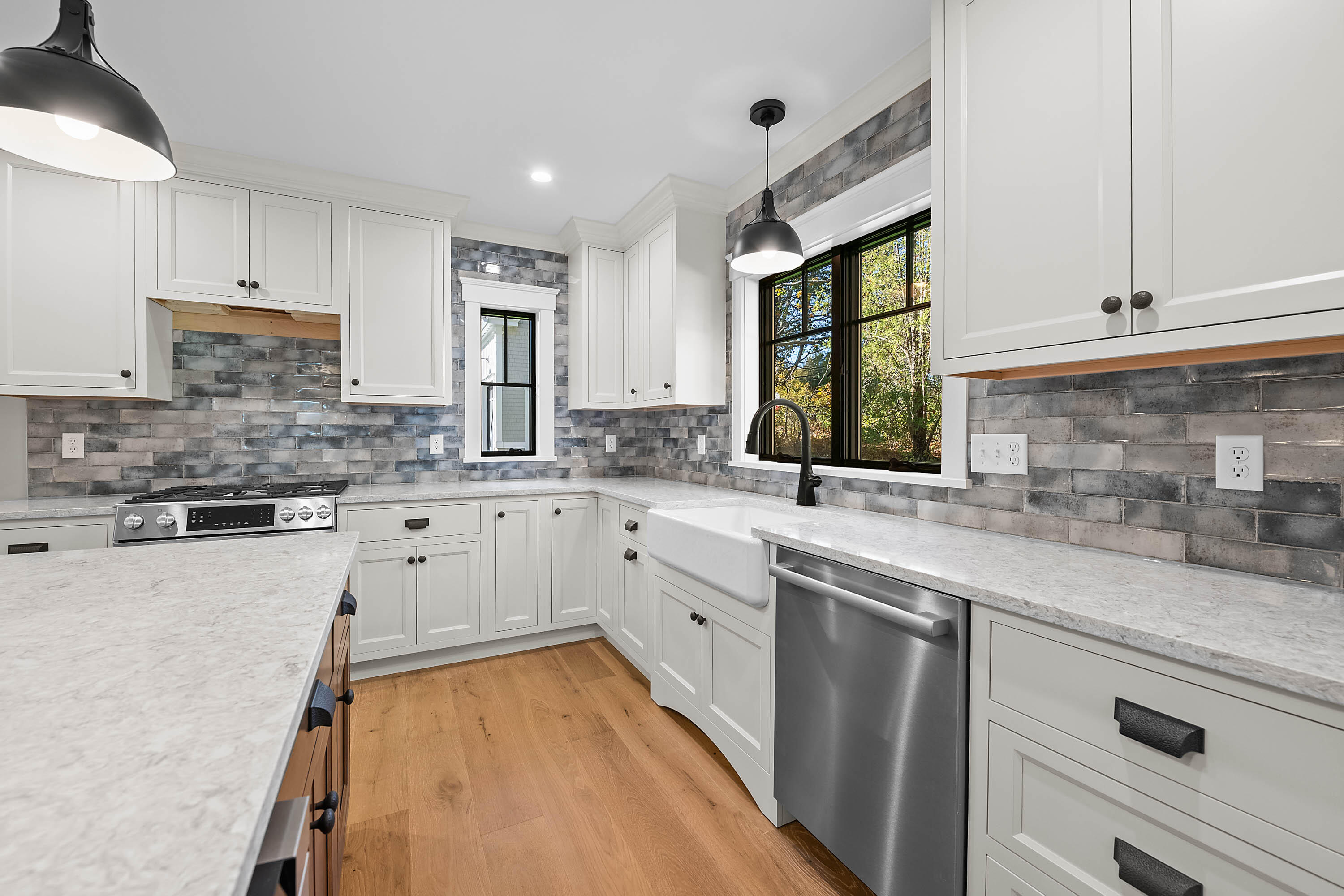 142 Main Street Kennebunkport, ME 04046 - Photo 19 of 57 pic-16