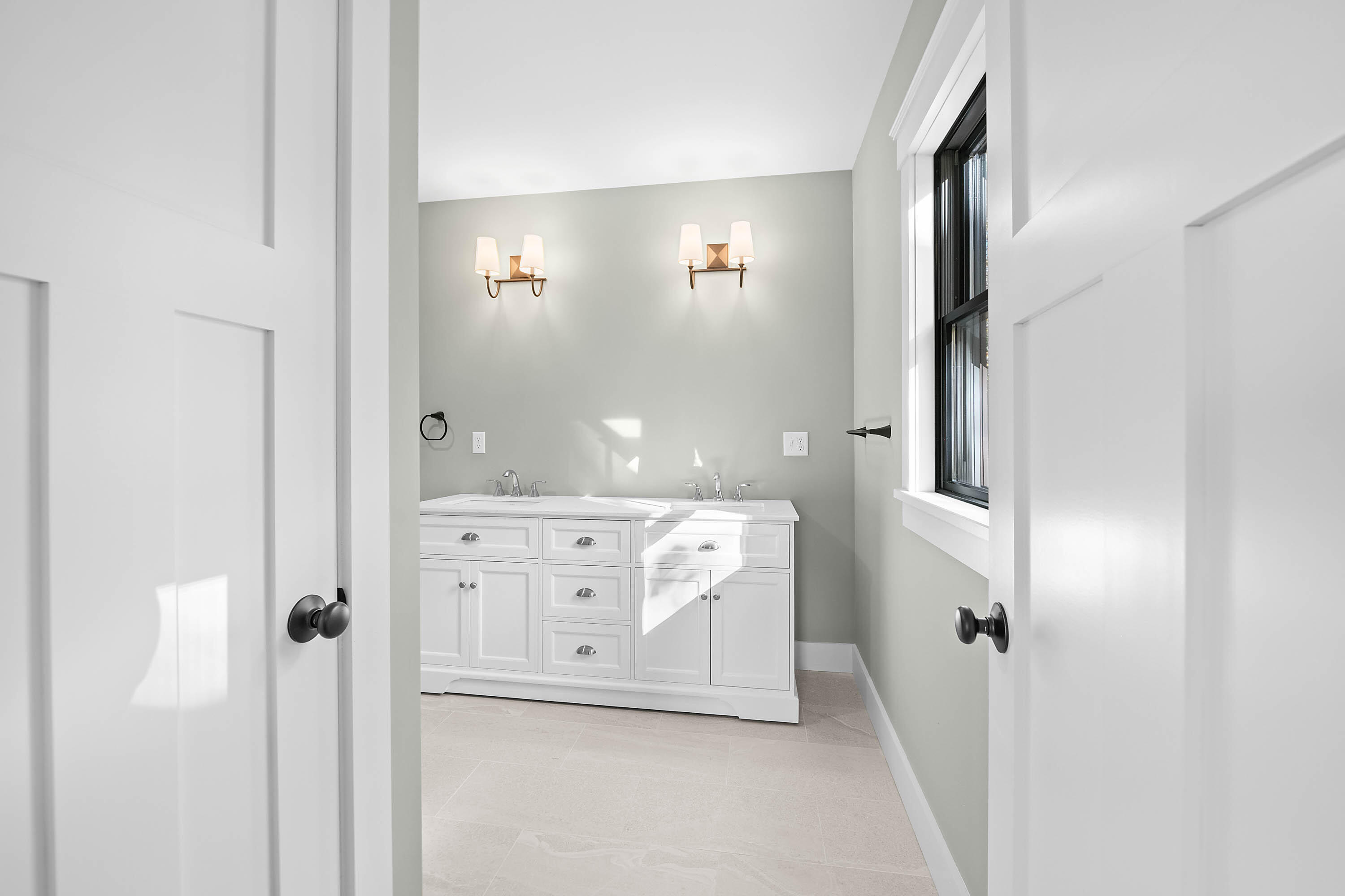 142 Main Street Kennebunkport, ME 04046 - Photo 30 of 57 pic-27