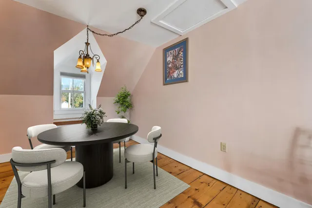 $345,000 | 6 On The Common, Unit 5, Lyme, NH 03768