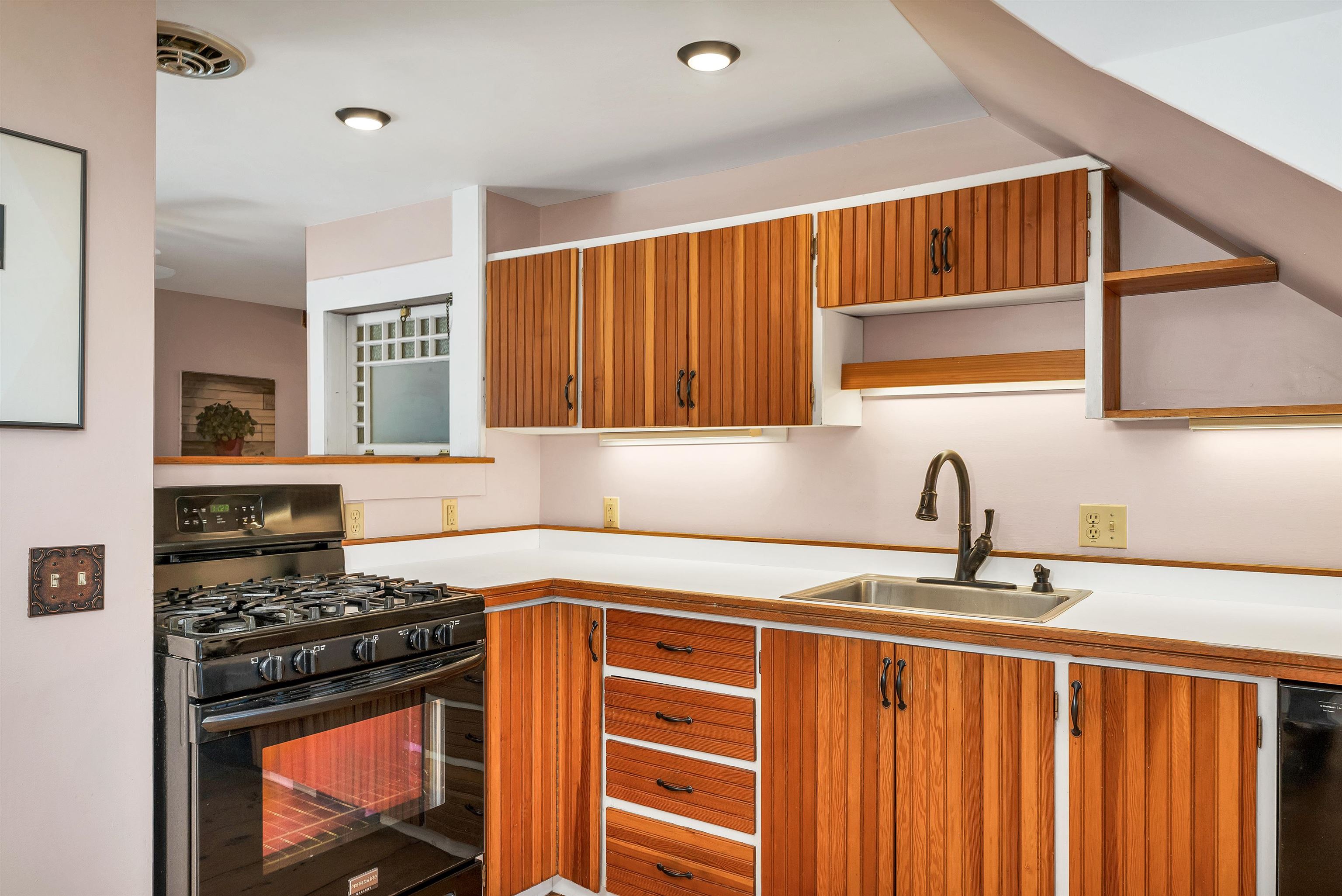 6 On The Common, Unit 5 Lyme, NH 03768 - Photo 14 of 51