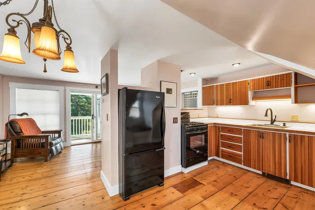 $345,000 | 6 On The Common, Unit 5, Lyme, NH 03768