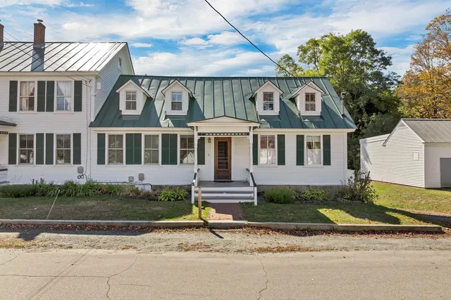 $345,000 | 6 On The Common, Unit 5, Lyme, NH 03768