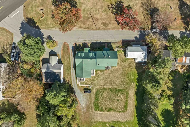 $345,000 | 6 On The Common, Unit 5, Lyme, NH 03768