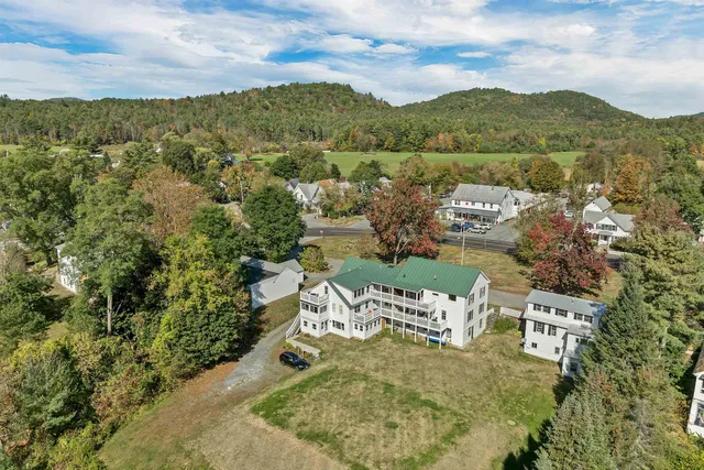 $345,000 | 6 On The Common, Unit 5, Lyme, NH 03768