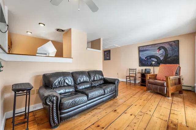 $345,000 | 6 On The Common, Unit 5, Lyme, NH 03768