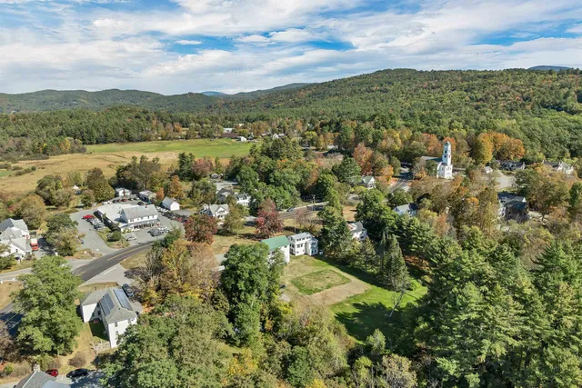 $345,000 | 6 On The Common, Unit 5, Lyme, NH 03768