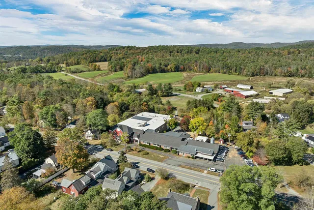 $345,000 | 6 On The Common, Unit 5, Lyme, NH 03768