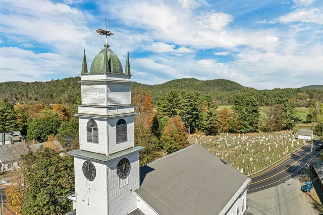 $345,000 | 6 On The Common, Unit 5, Lyme, NH 03768