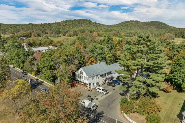 $345,000 | 6 On The Common, Unit 5, Lyme, NH 03768