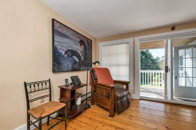 $345,000 | 6 On The Common, Unit 5, Lyme, NH 03768