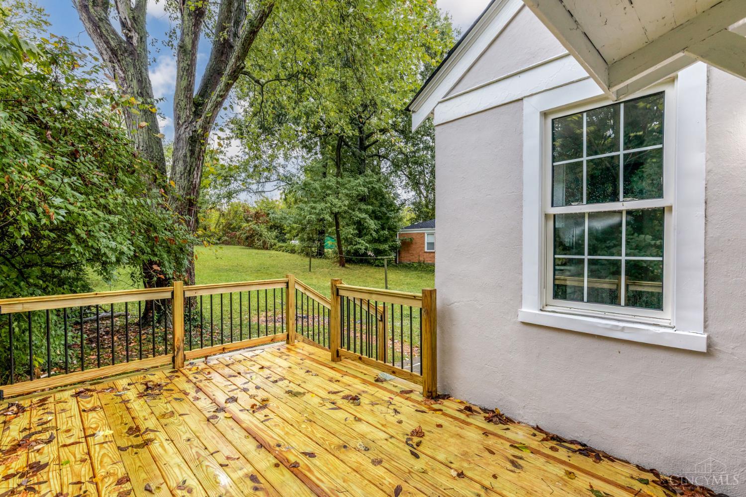 10443 Burlington Road Cincinnati, OH 45231 - Photo 26 of 31