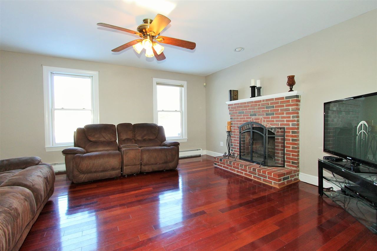 30 Picadilly Road Hampstead, NH 03841 - Photo 17 of 40