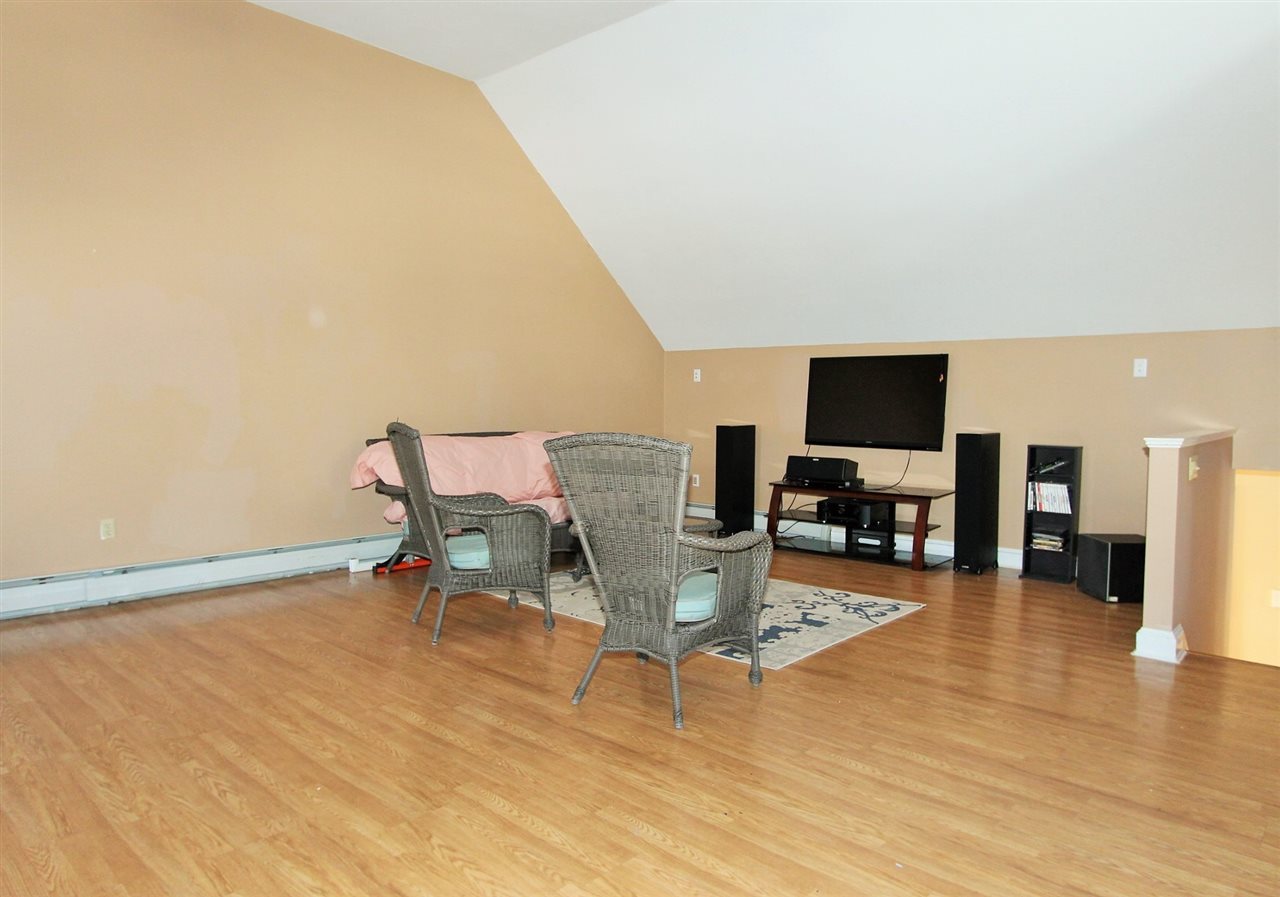 30 Picadilly Road Hampstead, NH 03841 - Photo 23 of 40