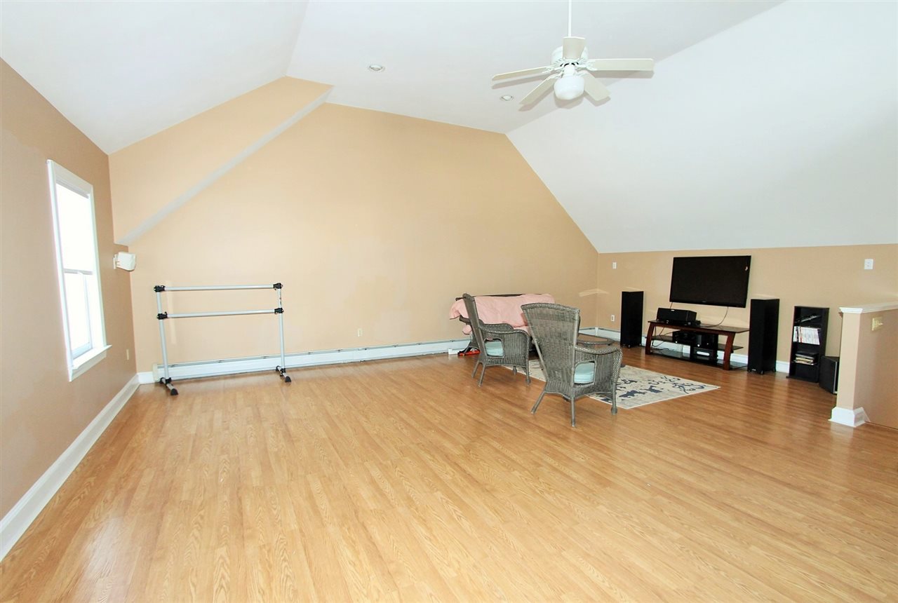 30 Picadilly Road Hampstead, NH 03841 - Photo 24 of 40