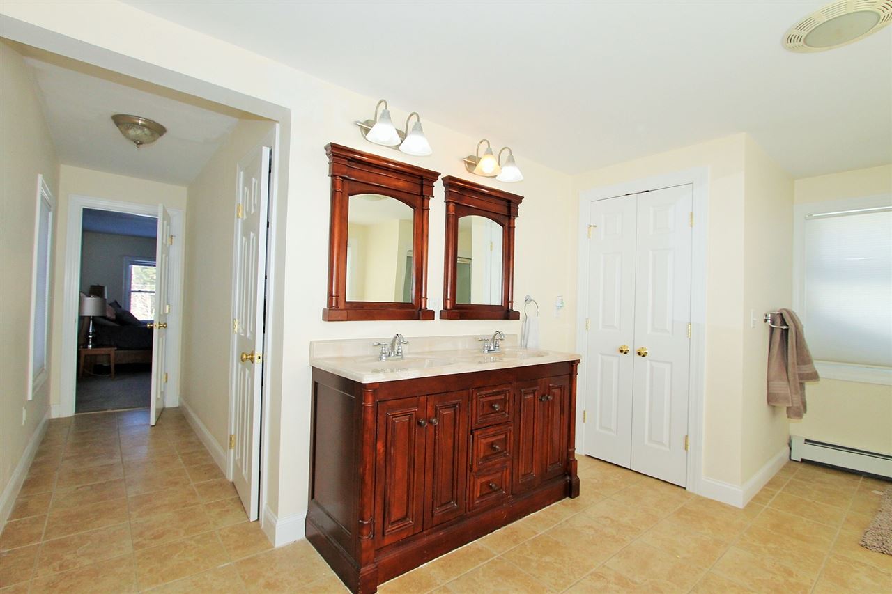 30 Picadilly Road Hampstead, NH 03841 - Photo 29 of 40